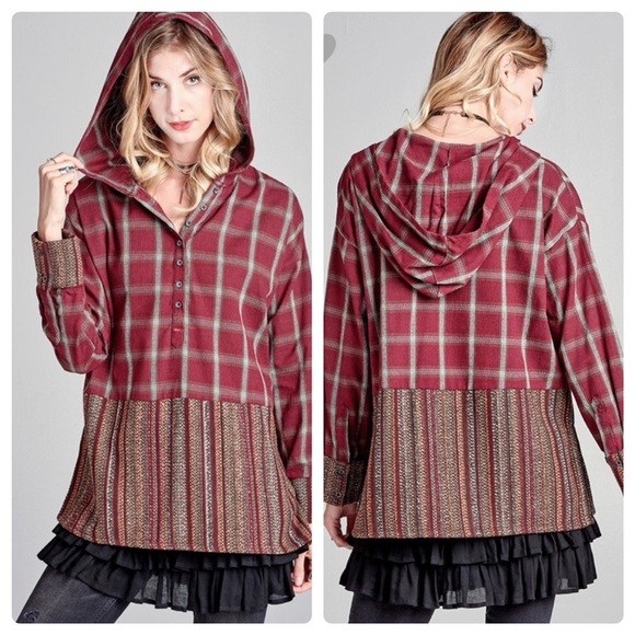 A Girl Thing Tops - ❤️2 for $40❤️tribal print hooded top